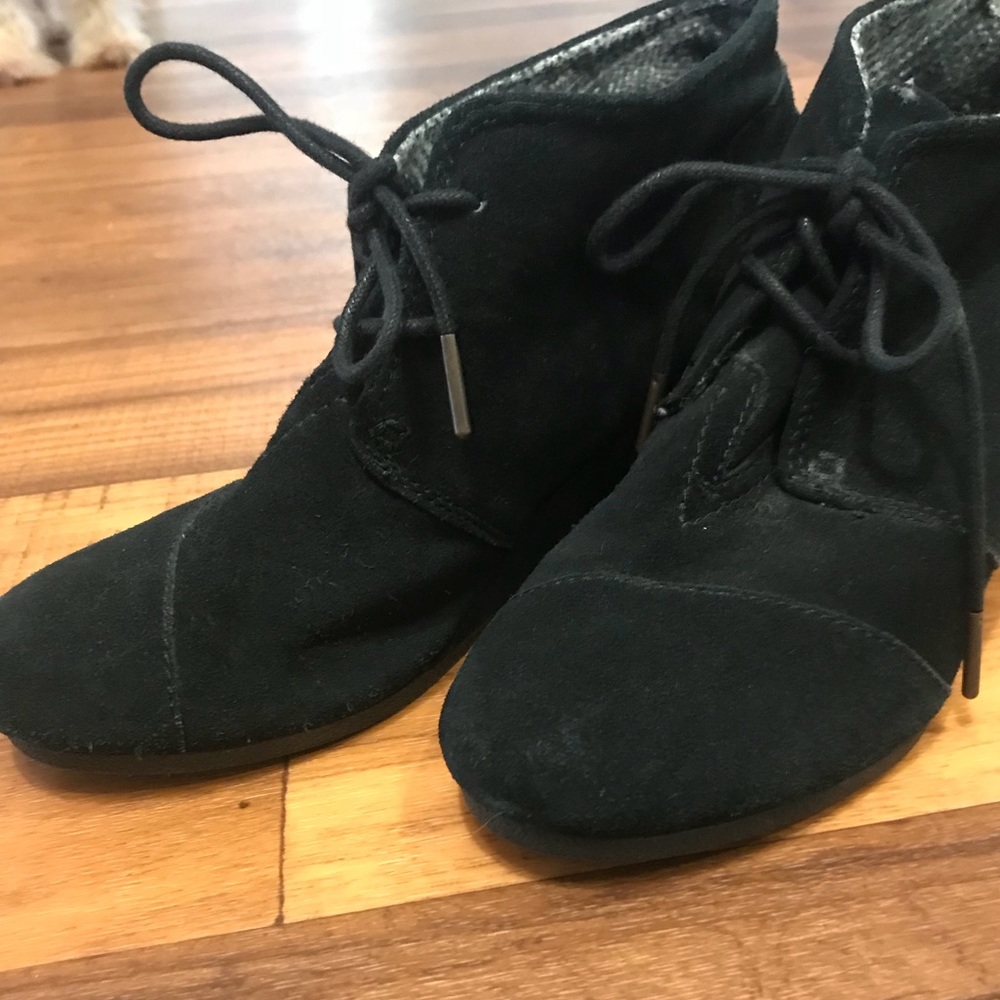 Tom wedges